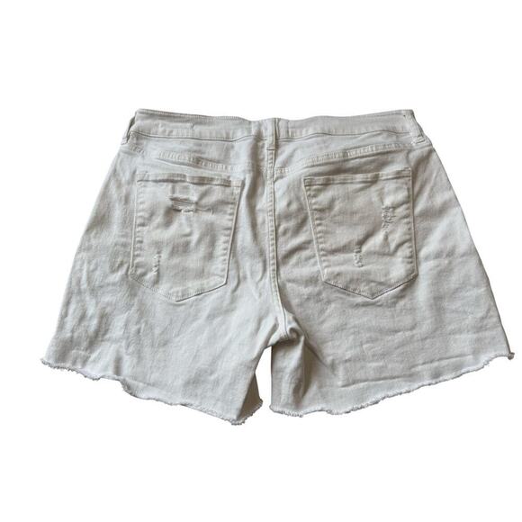 Dear John white denim Jean shorts, Size 31 - Picture 2 of 10